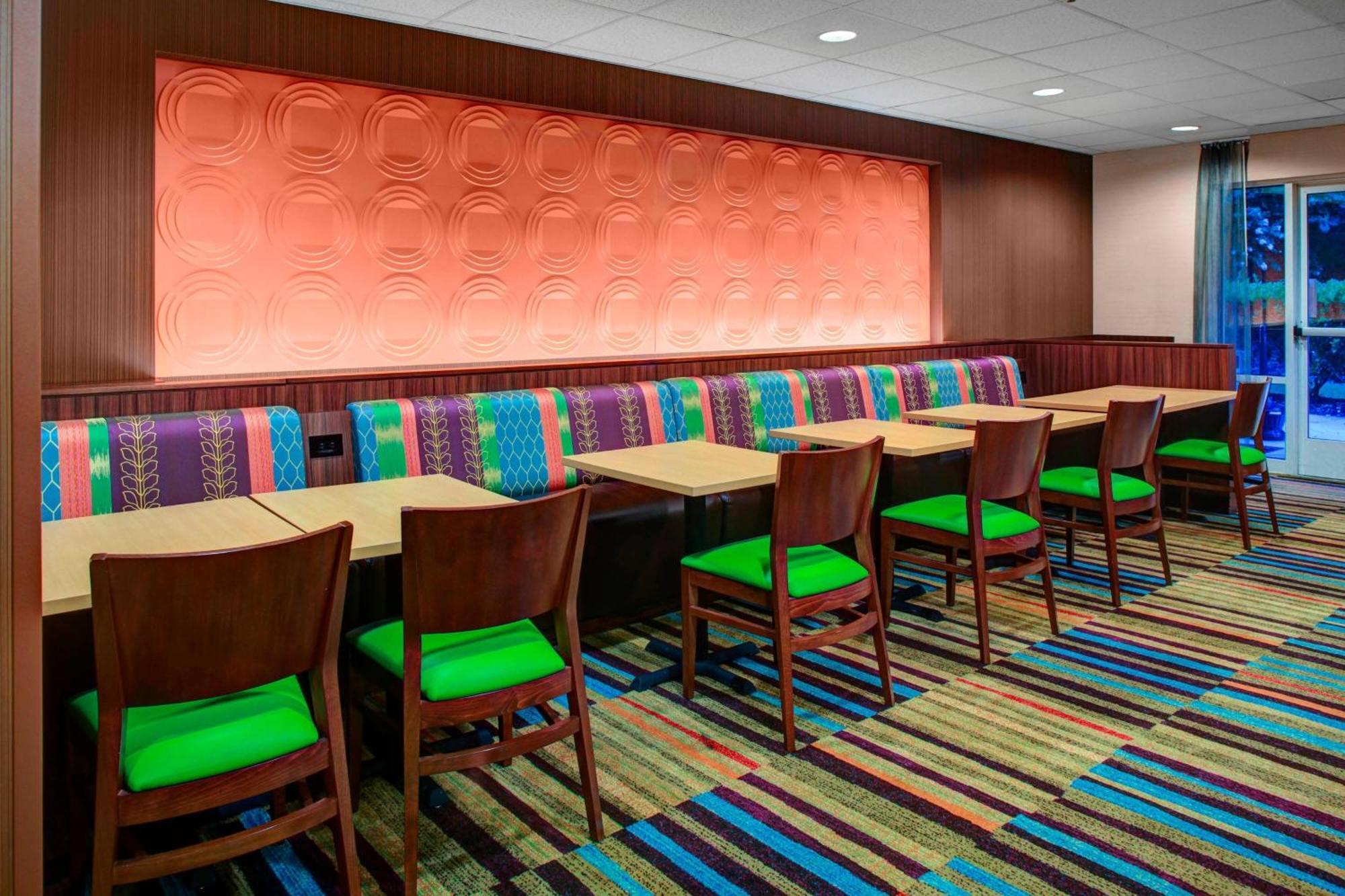 Fairfield Inn And Suites By Marriott Emporia I-95 Zewnętrze zdjęcie