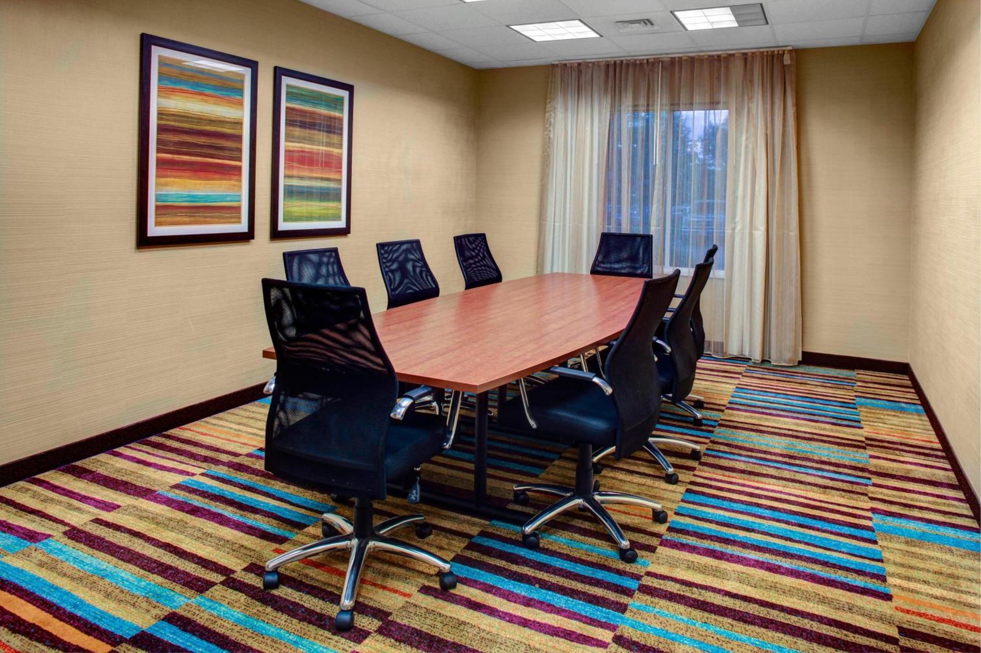 Fairfield Inn And Suites By Marriott Emporia I-95 Zewnętrze zdjęcie
