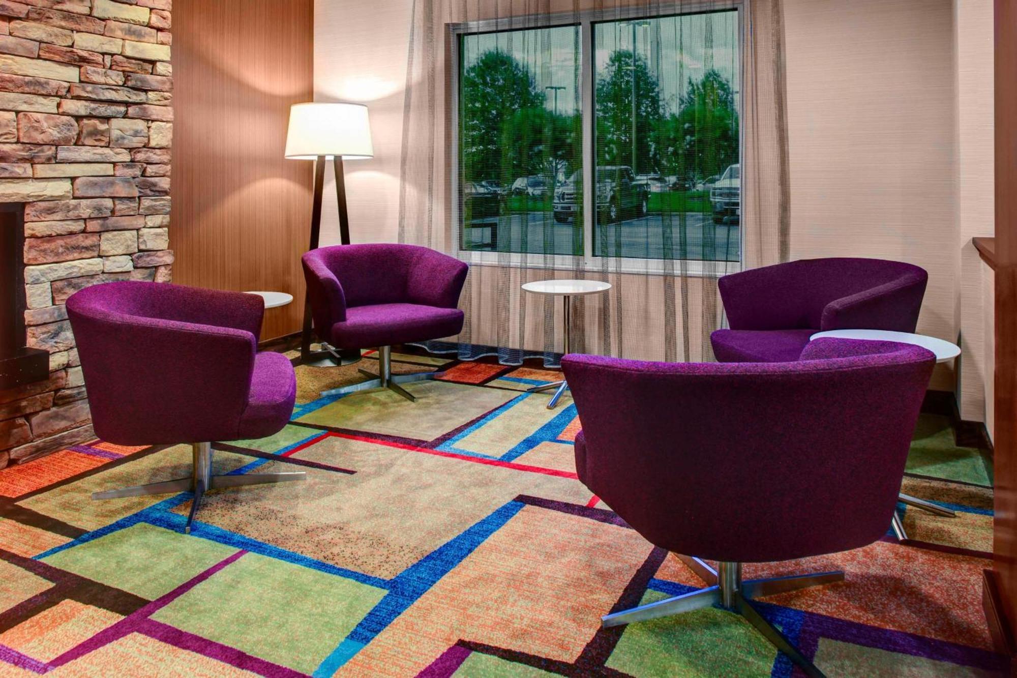 Fairfield Inn And Suites By Marriott Emporia I-95 Zewnętrze zdjęcie
